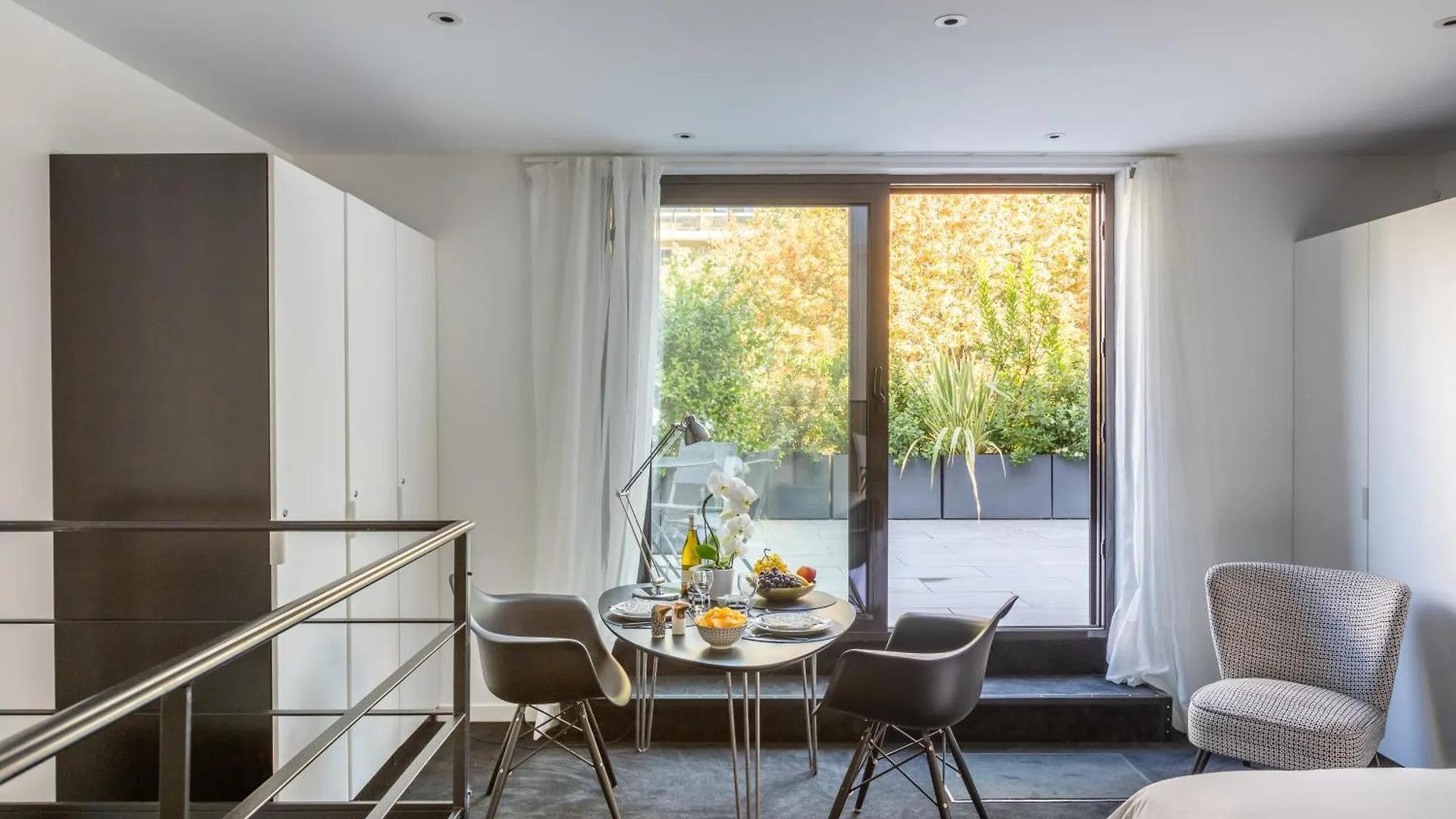 B20 Terrasse 175blo-paris Convention Apartment